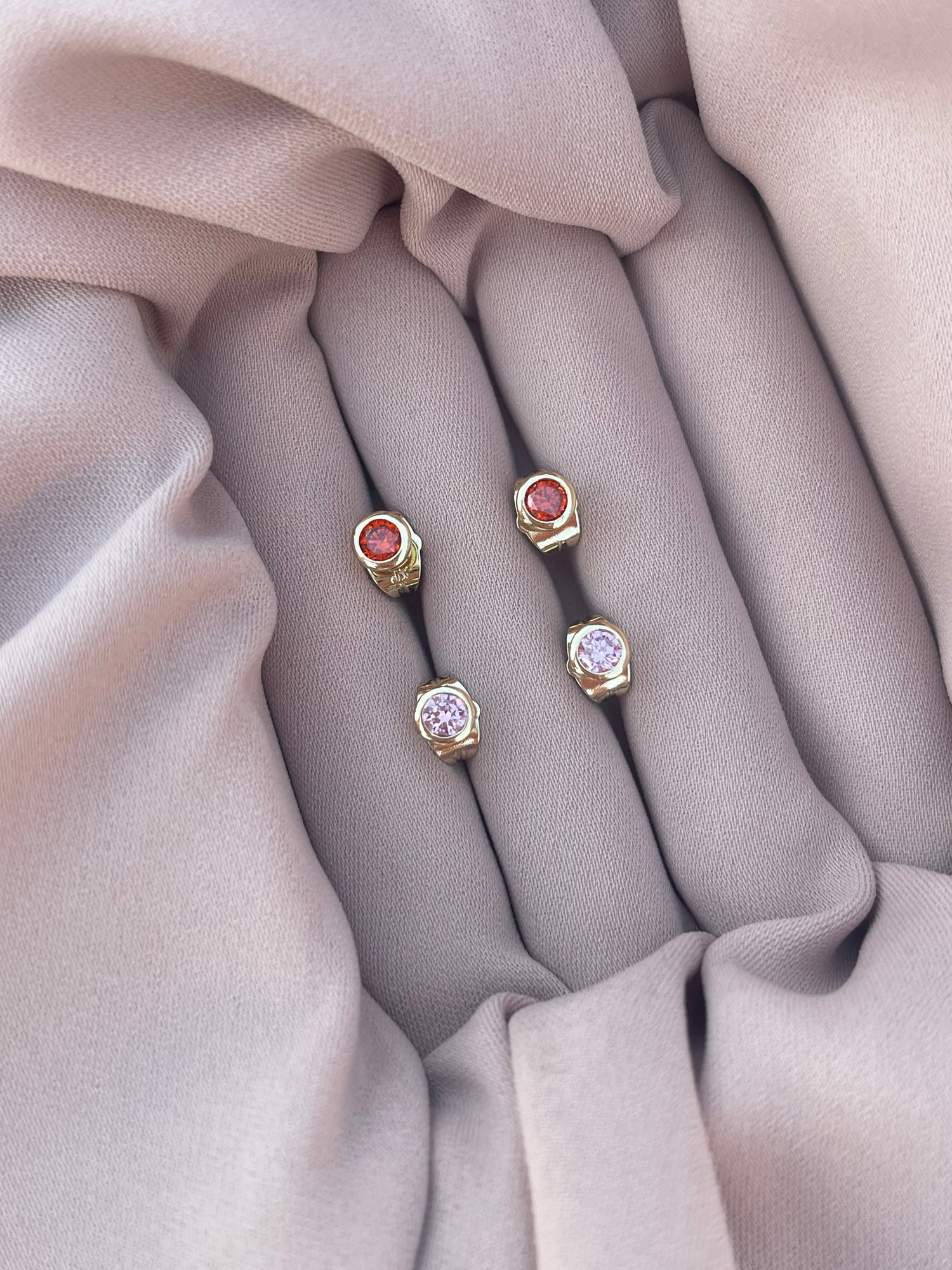 Pendientes Diamante Único