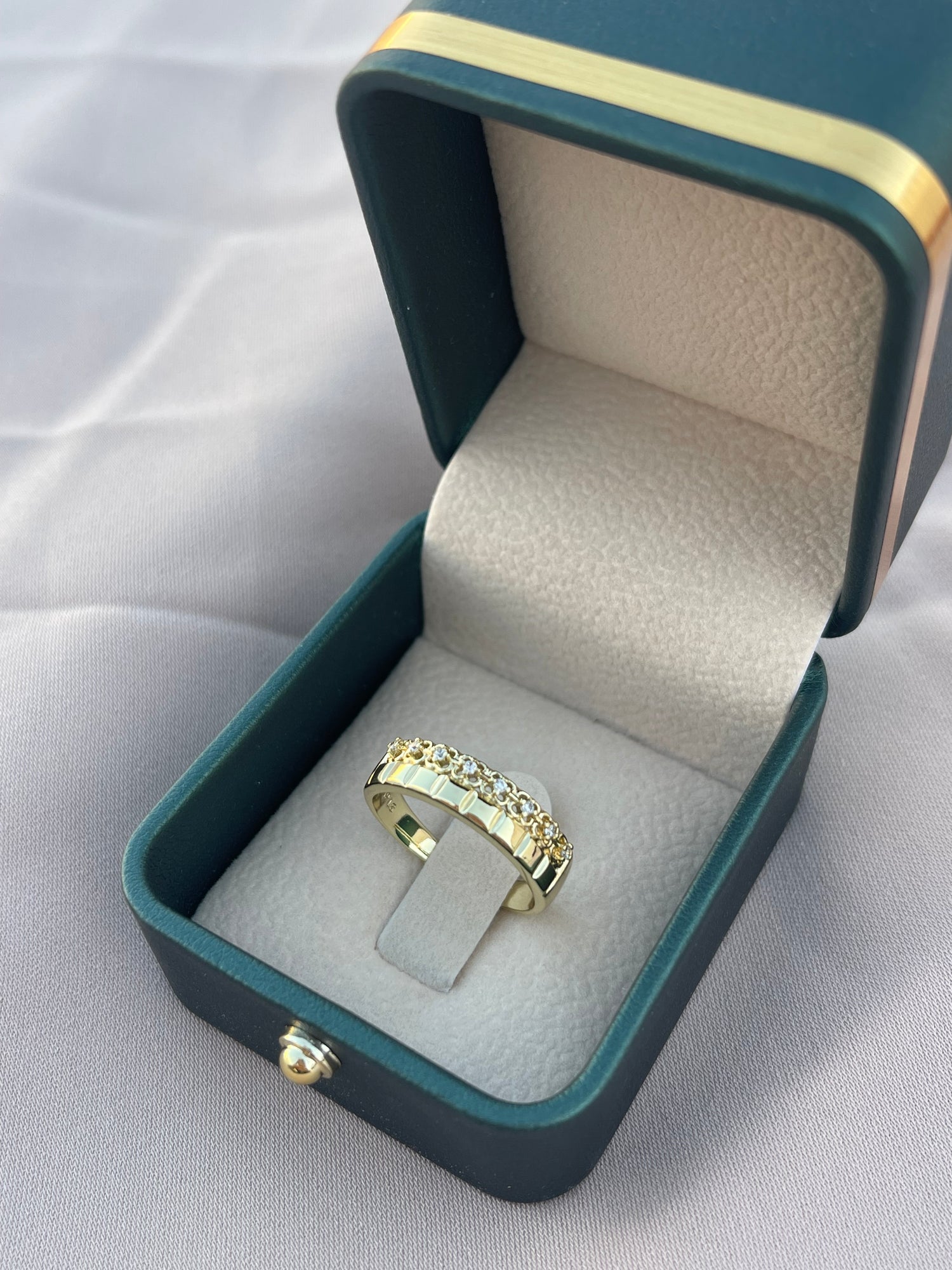 Anillo Blossom Shine