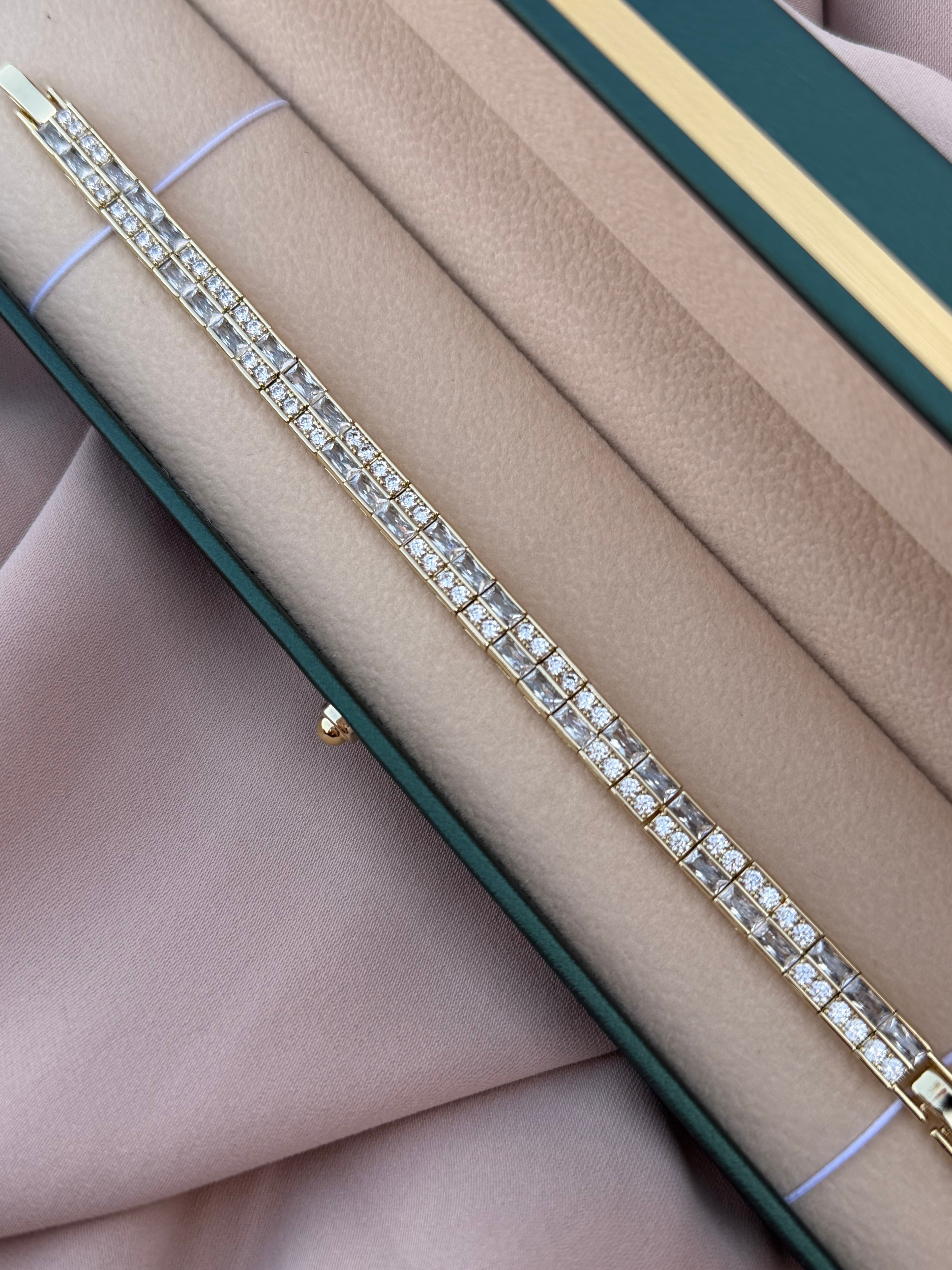 Esencia Luxe