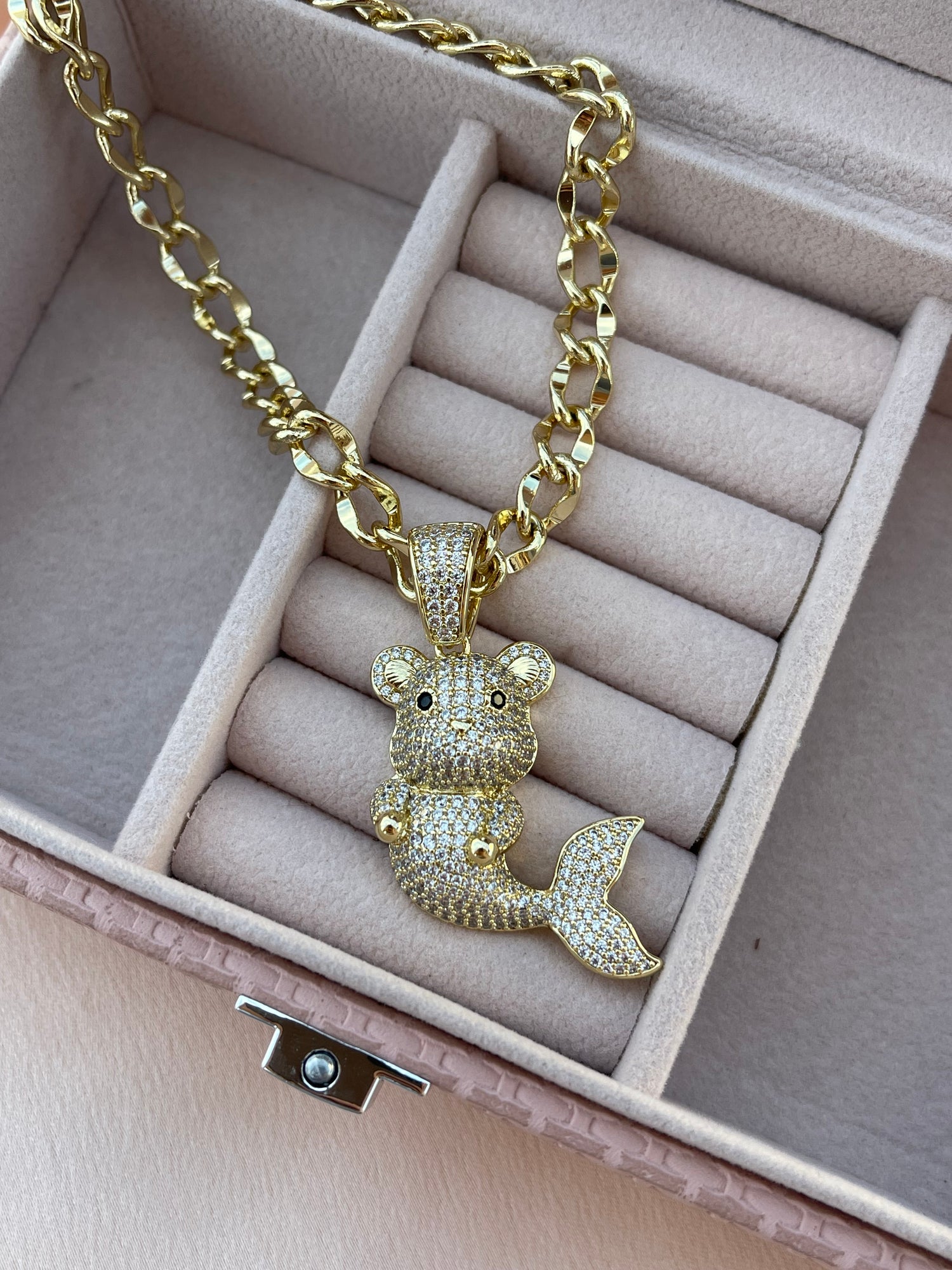 Collar Oso Místico