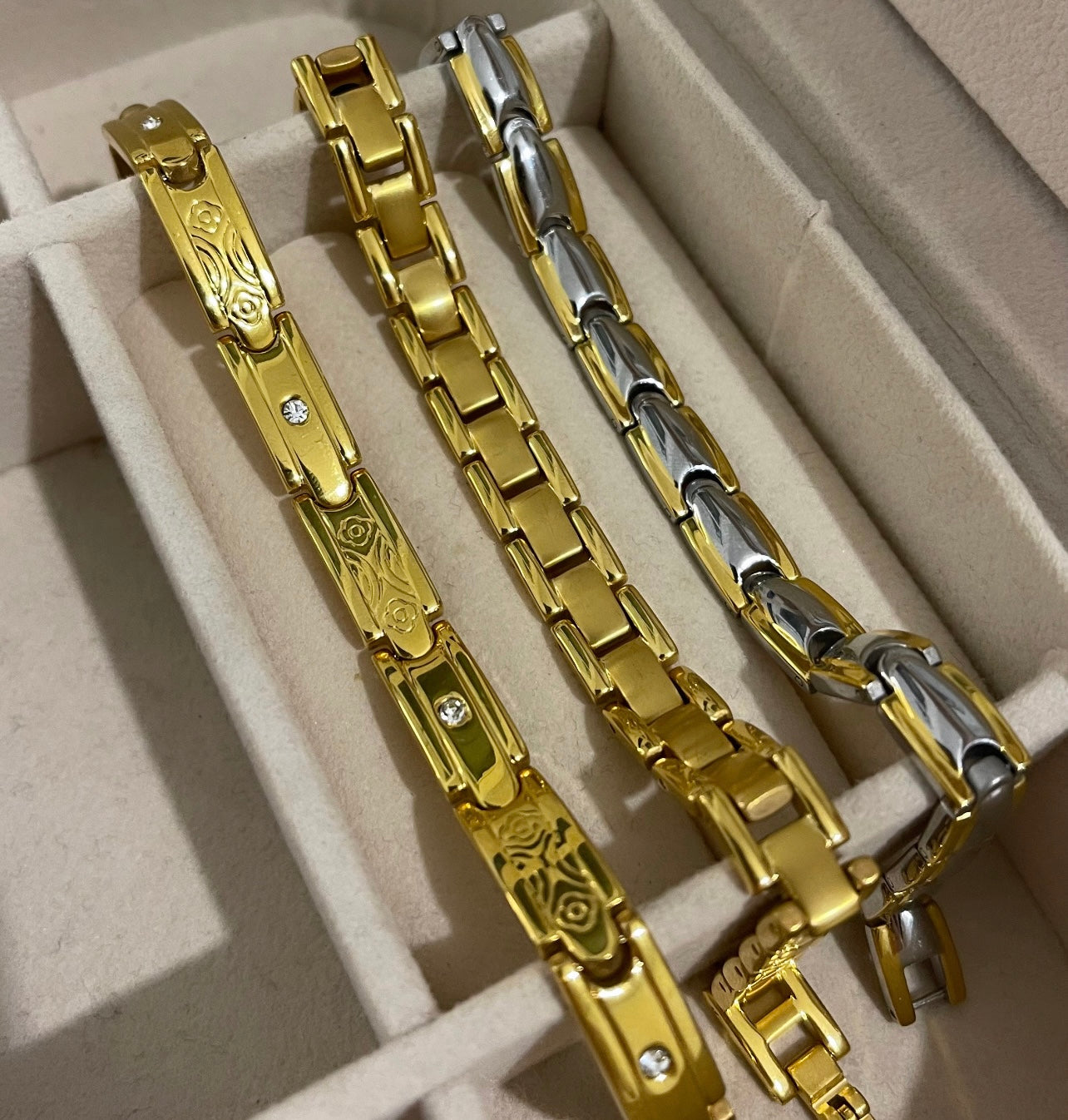 Pulseras Caballero
